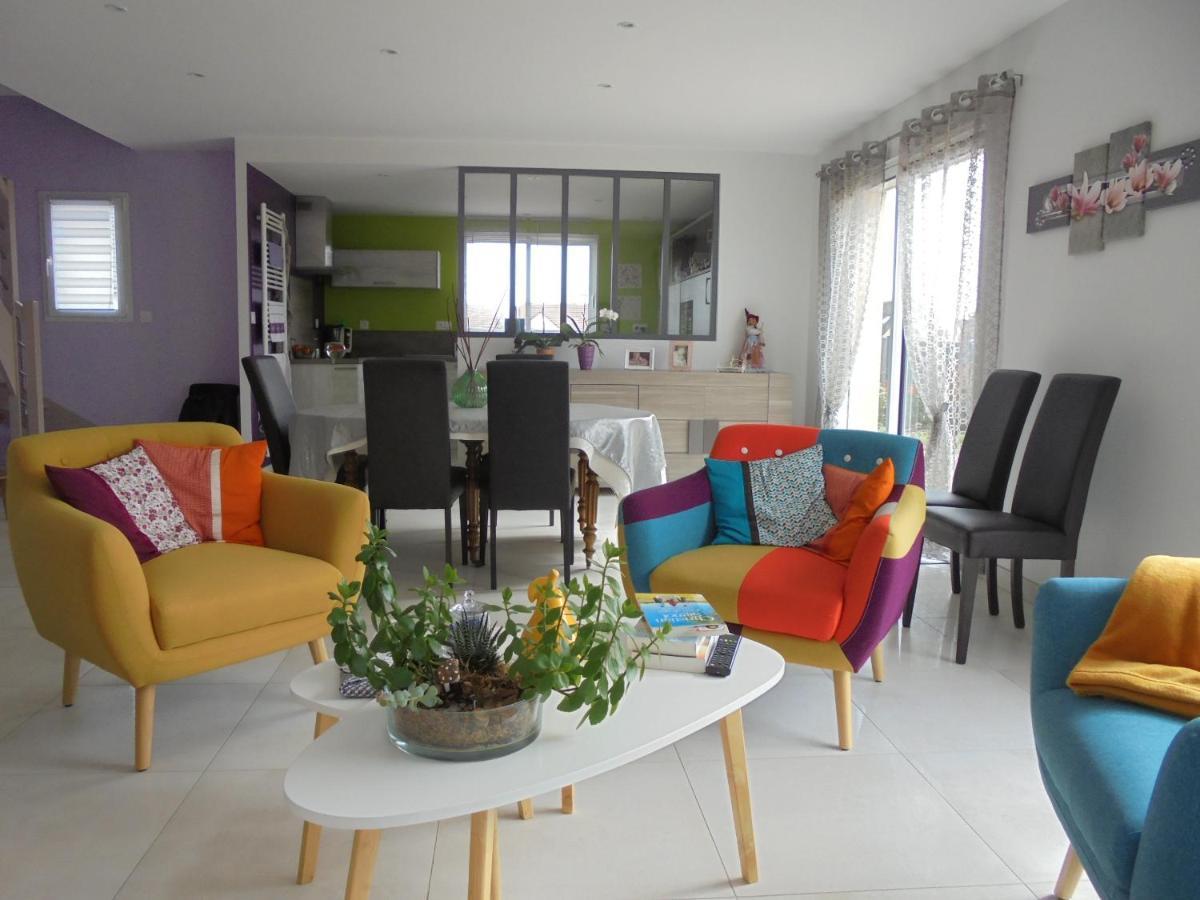 Bed and Breakfast Chez Nadine Valframbert Екстер'єр фото