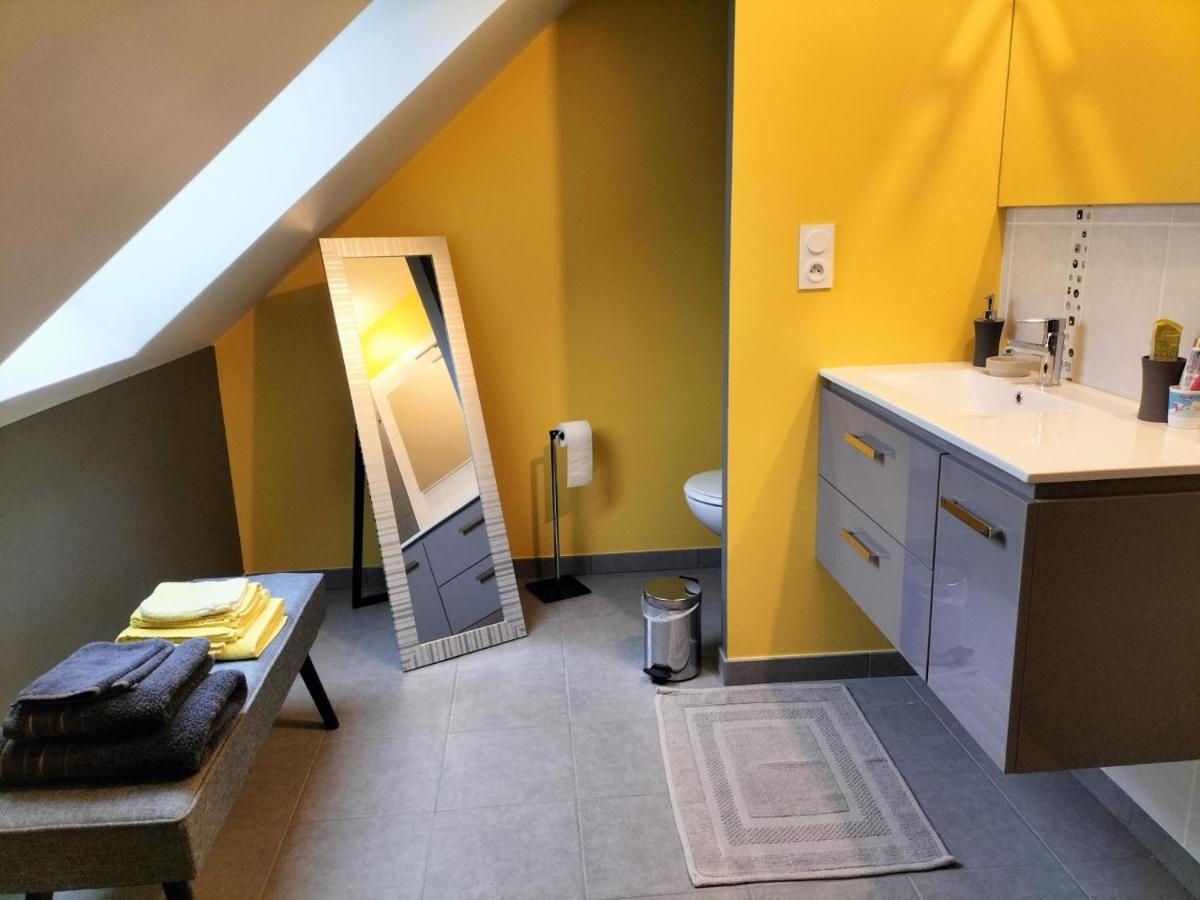 Bed and Breakfast Chez Nadine Valframbert Екстер'єр фото
